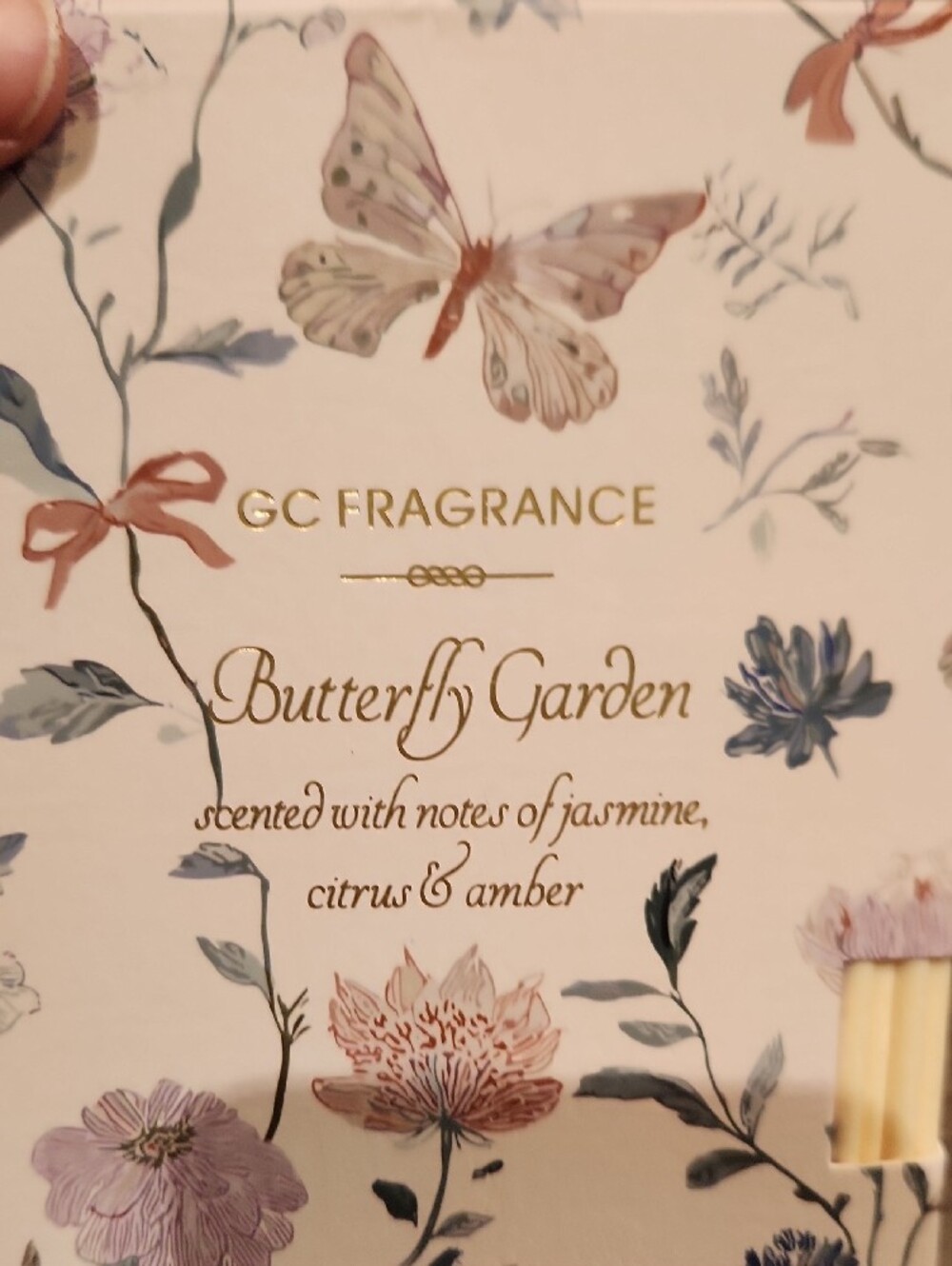 NWT GC Fragrance Butterfly Garden Diffuser - Citrus & Amber 4.23 Fl Oz - Picture 4 of 8